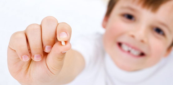 почему зубы называются молочными у детей фото